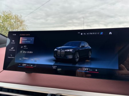 2022 BMW iX - photo 28