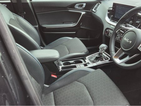 2023 Kia XCeed - photo 10