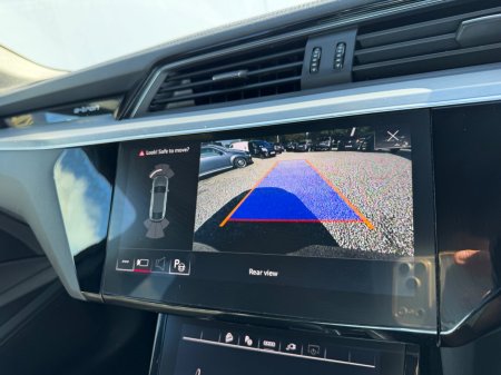 2023 Audi e-tron - photo 25