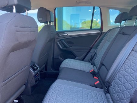 2021 Volkswagen Tiguan - photo 7
