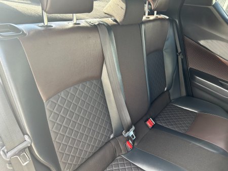 2019 Toyota C-HR - photo 16