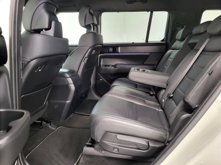 2025 Hyundai Santa Fe - photo 9
