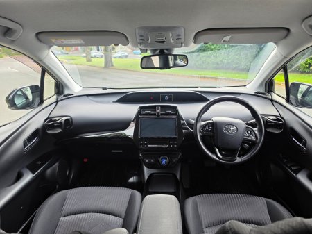 2020 Toyota Prius - photo 10