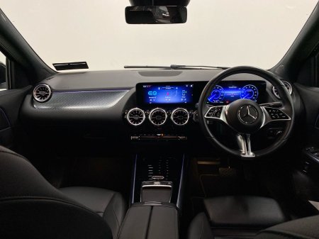 2025 Mercedes-Benz EQA - photo 2