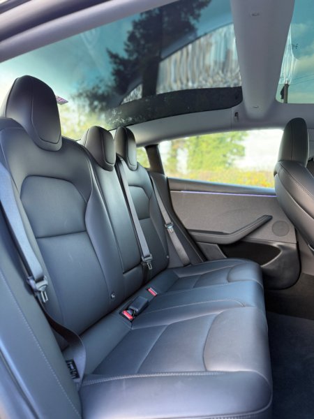 2025 Tesla Model 3 - photo 27
