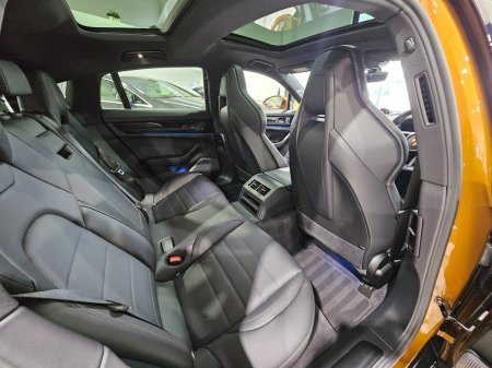 2026 Porsche Panamera - photo 18