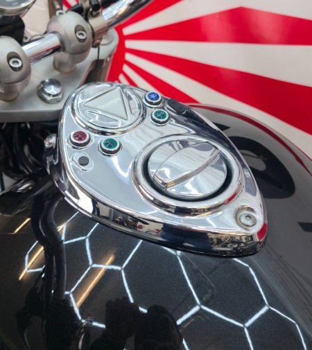 2014 Triumph Bonneville - photo 40