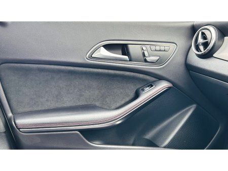 2017 Mercedes-Benz CLA - photo 15