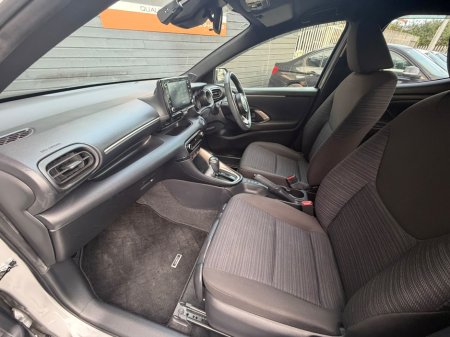2020 Toyota Yaris - photo 12