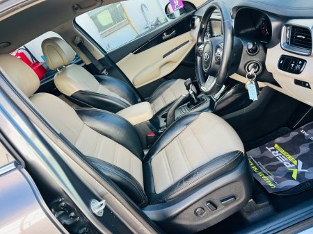 2017 Kia Sorento - photo 9