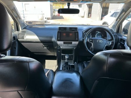 2022 Toyota Land Cruiser - photo 8