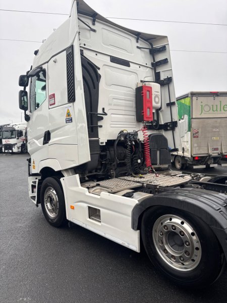 2021 Renault T520 - photo 6