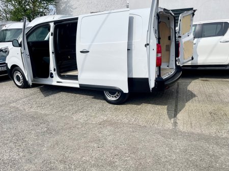 2024 Toyota Proace - photo 19