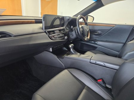 2022 Lexus ES - photo 8