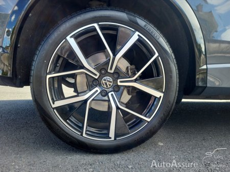 2025 Volkswagen Tiguan - photo 31