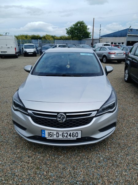 2016 Vauxhall Astra - photo 4