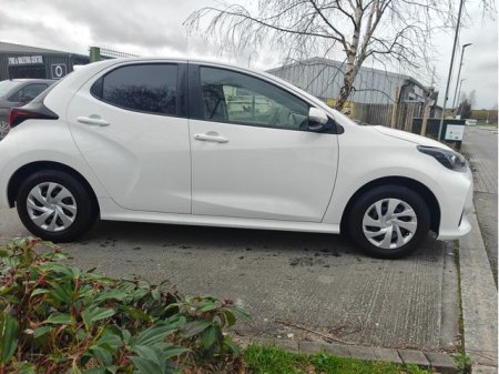 2020 Toyota Yaris - photo 6