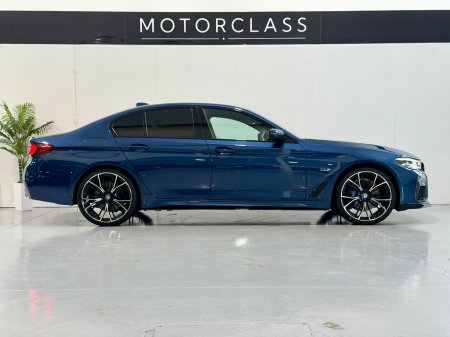 2022 BMW 5-Series - photo 5