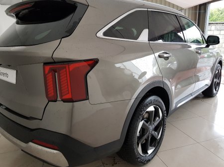 2026 Kia Sorento - photo 10