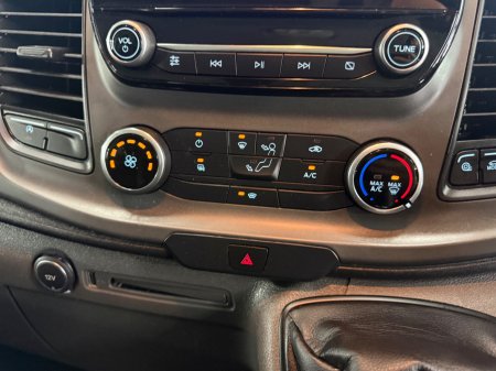 2021 Ford Transit - photo 27