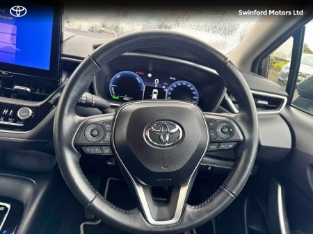 2024 Toyota Corolla - photo 11