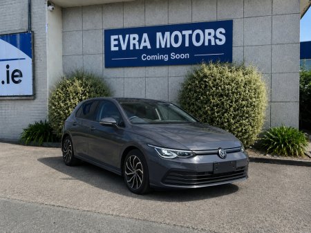 2024 Volkswagen Golf ACTIVE ADVANCE AUTOMATIC 2.0 DIESEL //HEATED SEATS AND STEERING WHEEL//REVERSE CAMERA//KEYLESS ENTRY