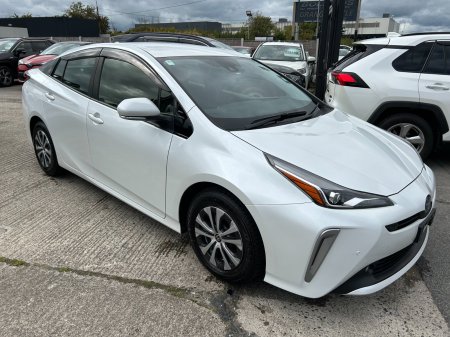 2022 Toyota Prius 1.8 Hybrid Luxury with Sat Navi & JBL