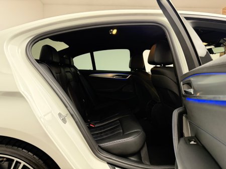 2020 BMW 5-Series - photo 13