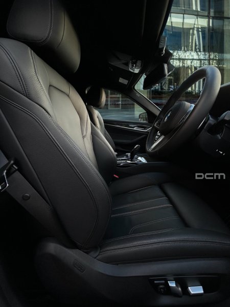 2020 BMW 5-Series - photo 13