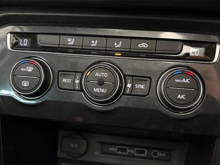 2018 Volkswagen Tiguan - photo 38