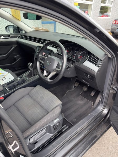 2022 Volkswagen Passat - photo 17