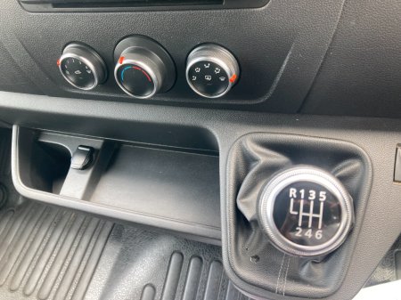 2021 Opel Movano - photo 13