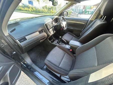 2016 Mitsubishi Outlander - photo 12