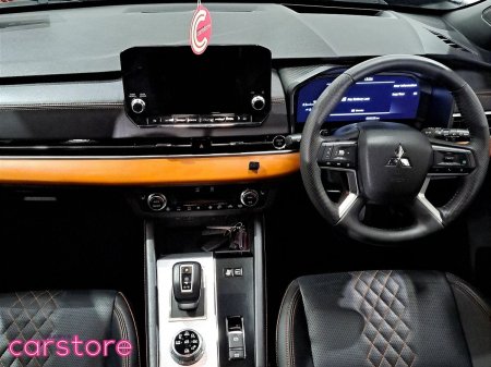 2023 Mitsubishi Outlander - photo 11