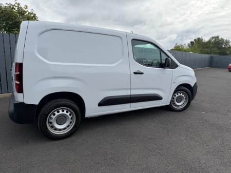 2024 Citroen Berlingo - photo 4