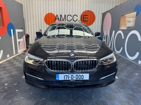 2017 BMW 5-Series - photo 2
