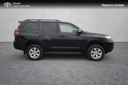 2022 Toyota Land Cruiser - photo 3