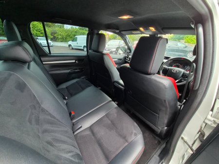 2024 Toyota Hilux - photo 11
