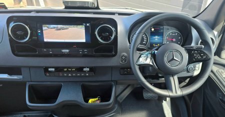 2026 Mercedes-Benz Sprinter 519 Bus 19 Seats + Wheelchair - photo 10