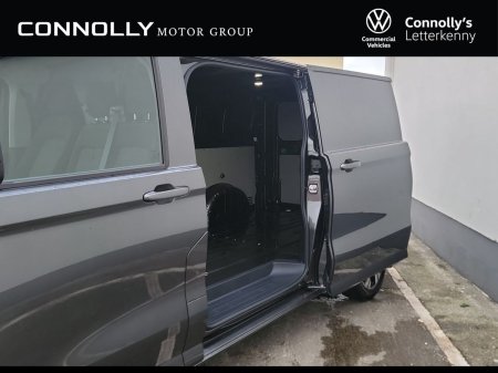 2026 Volkswagen Transporter - photo 6