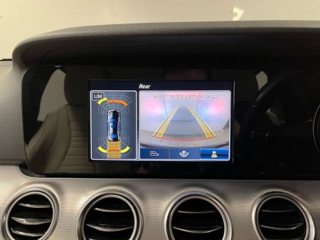 2017 Mercedes-Benz E-Class - photo 12