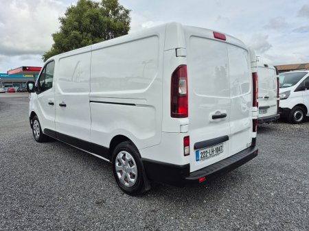2022 Renault Trafic - photo 5