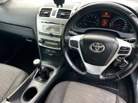 2012 Toyota Avensis - photo 10