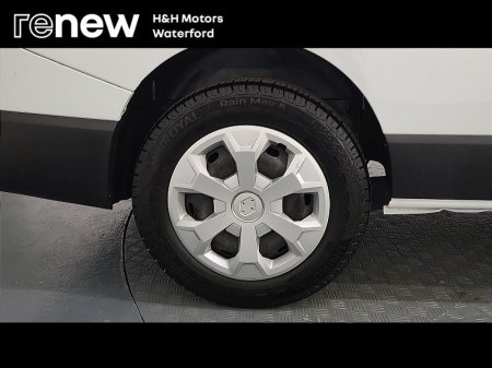 2022 Renault Trafic - photo 8