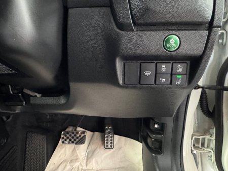 2017 Honda Fit - photo 16