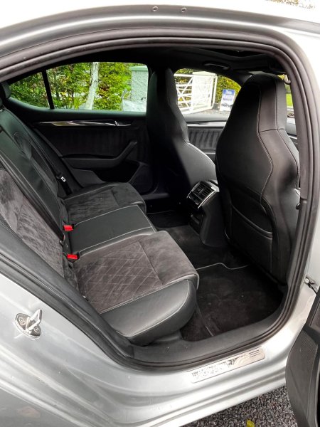 2019 Skoda Superb - photo 19