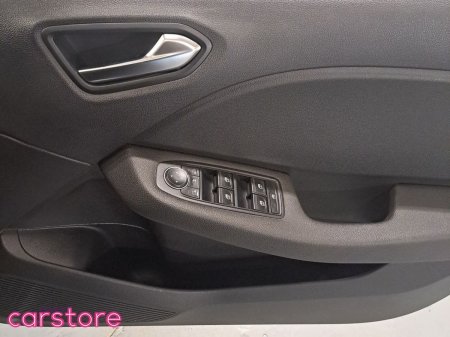 2024 Renault Clio - photo 15