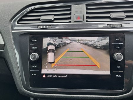 2022 Volkswagen Tiguan - photo 9