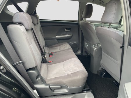2013 Toyota Prius - photo 11