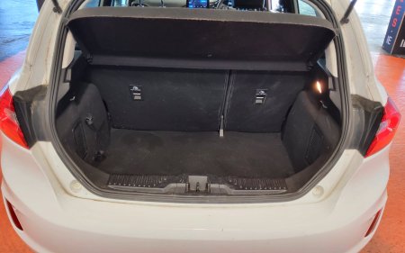 2020 Ford Fiesta - photo 4